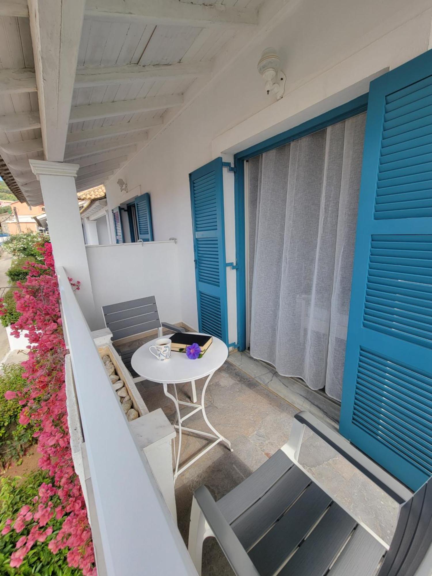 Kalimera Studios And Apartments Moraḯtika Esterno foto