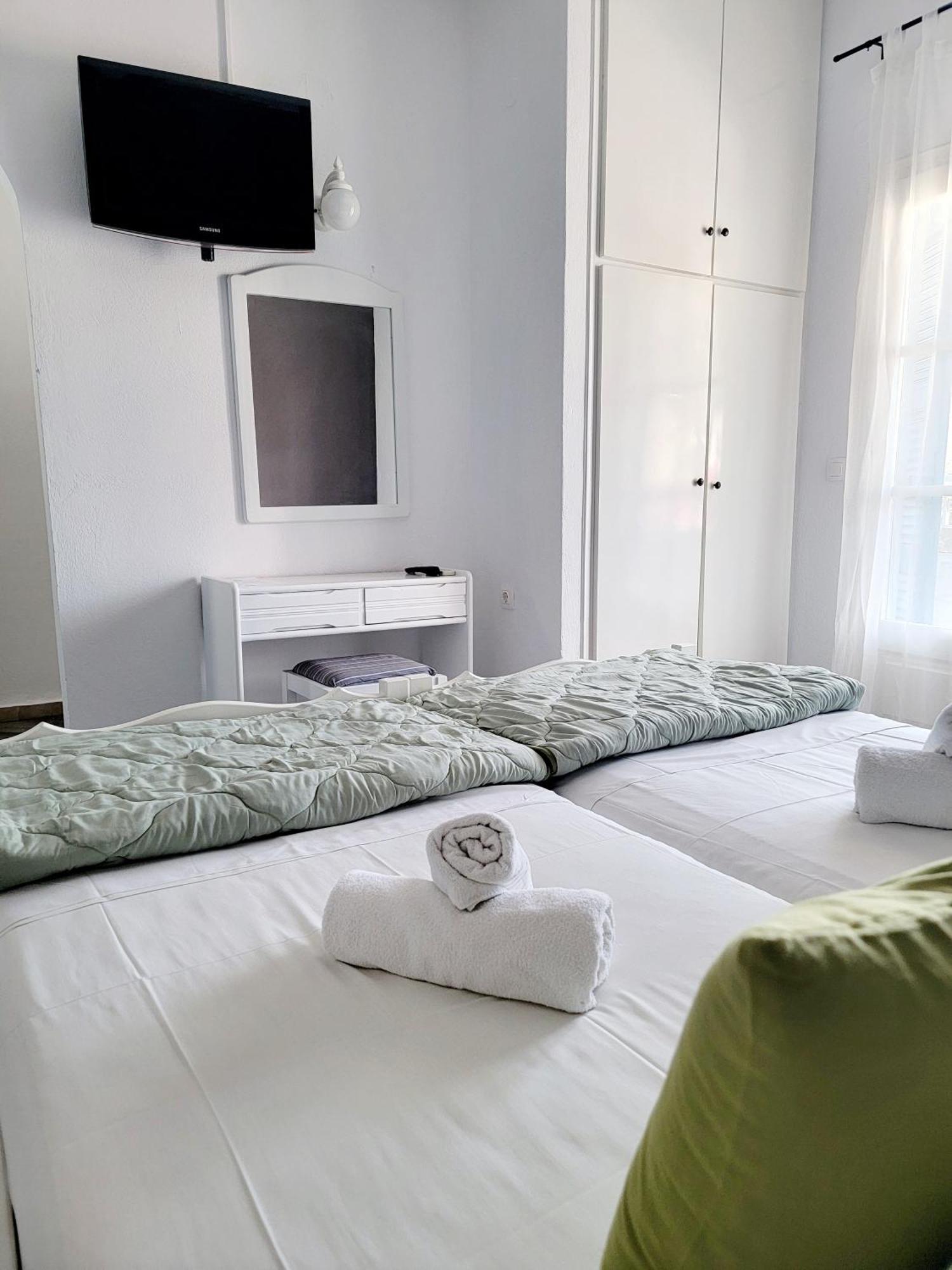 Kalimera Studios And Apartments Moraḯtika Esterno foto