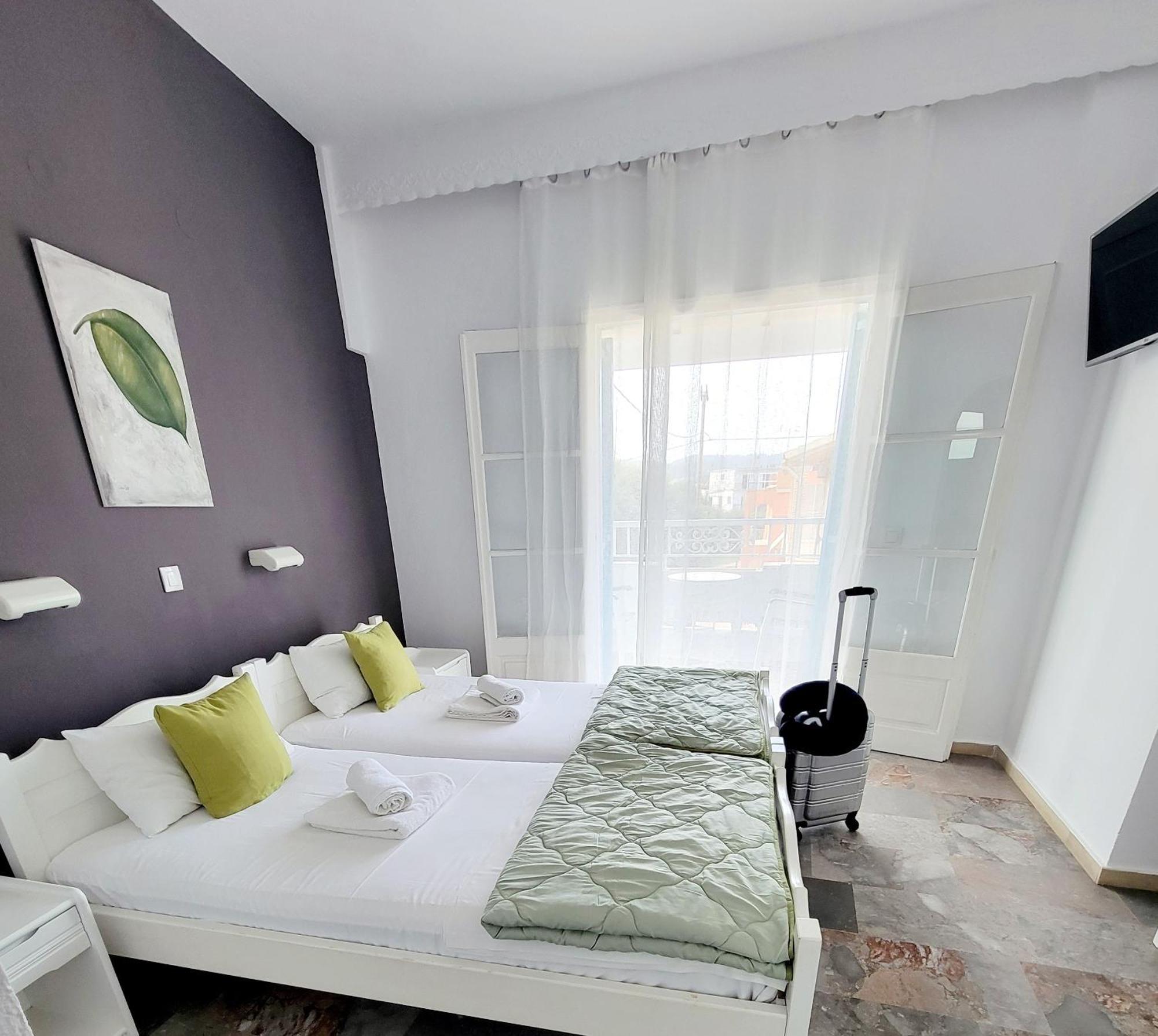Kalimera Studios And Apartments Moraḯtika Esterno foto